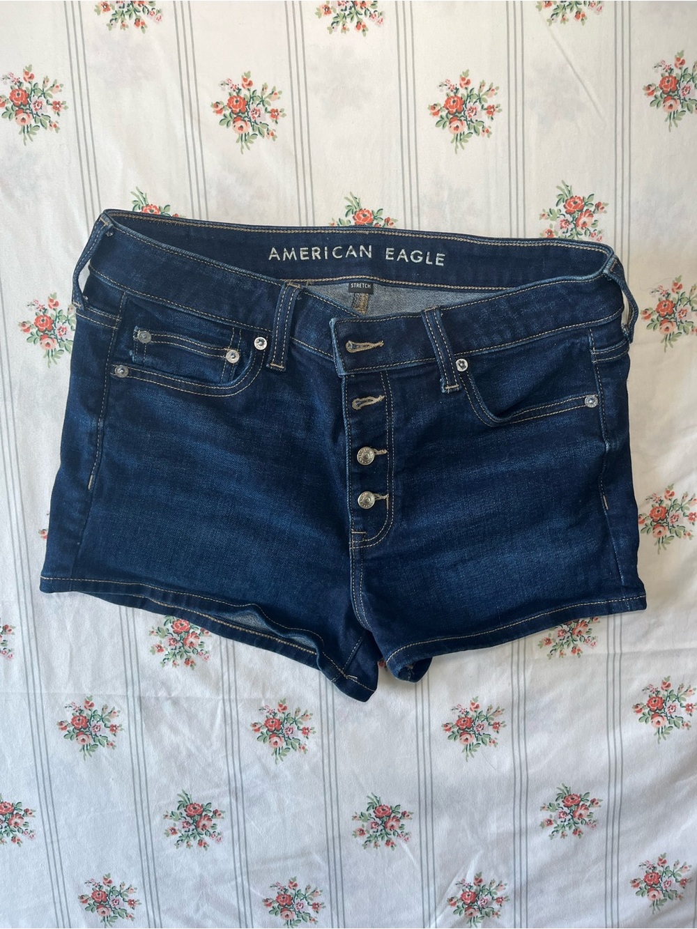 American Eagle Outfitters Dark Indigo Denim Button-Front Women’s Shorts